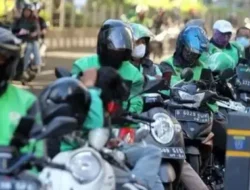 DPR Desak Kemenhub Segera Revisi Aturan Potongan Tarif Ojol