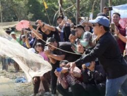Bupati Balangan Dorong Tradisi Ma Iwak Desa Inan Menjadi Ikon Budaya dan Destinasi Wisata