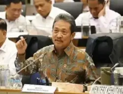 Trenggono Tegaskan Komitmen Berantas Illegal Fishing demi Jaga Kedaulatan Laut Indonesia