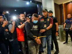 Dedi Mulyadi Serahkan Hadiah Sayembara Rp250 Juta untuk Masa Depan Korban Penganiayaan di Bandung
