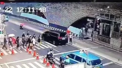 Rano Karno Pastikan Satpam yang Cekcok dengan Sopir Alphard Tak Dipecat