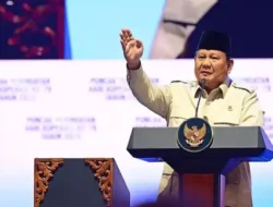 Prabowo Tegaskan Era Baru Koperasi: Uang Harus Berputar di Desa, Bukan Lari ke Luar Negeri