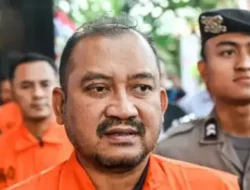 KPK Tetapkan Bupati Pemalang dan Tiga Orang Lain sebagai Tersangka OTT, Sita Barang Bukti Rp2,7 Miliar