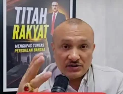 Ferdinand Pertanyakan Sikap Jokowi soal Isu Percepatan Pemilu