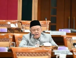 DPR Minta Alih Status Guru PPPK Diikuti Kepastian Karier dan Kesejahteraan