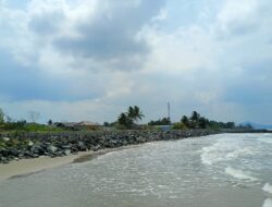 Bupati Andi Rudi Latif Bangun Siring Laut 560 Meter di Pagatan Cegah Abrasi