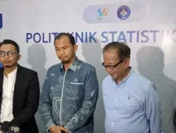 BPS Ungkap Penyebab Tukang Becak Bisa Masuk Desil 9 Penerima Bansos