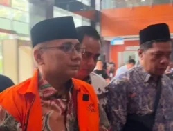 Yaqut Tiba di Pengadilan Tipikor dengan Tangan Diborgol