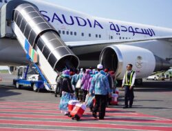 Kemenhaj Imbau Jemaah Umrah Waspada Usai Serangan Bandara Riyadh