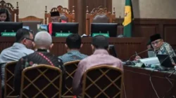 Dugaan Aliran Uang Ratusan Miliar ke Nusron Kembali Mencuat di Sidang Haji